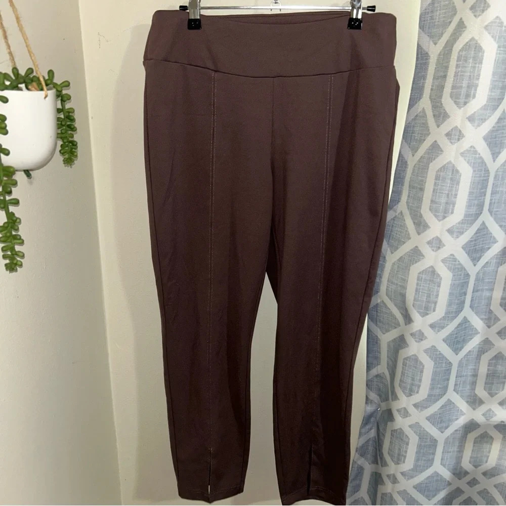 Nicole Miller New York mauve leggings size M